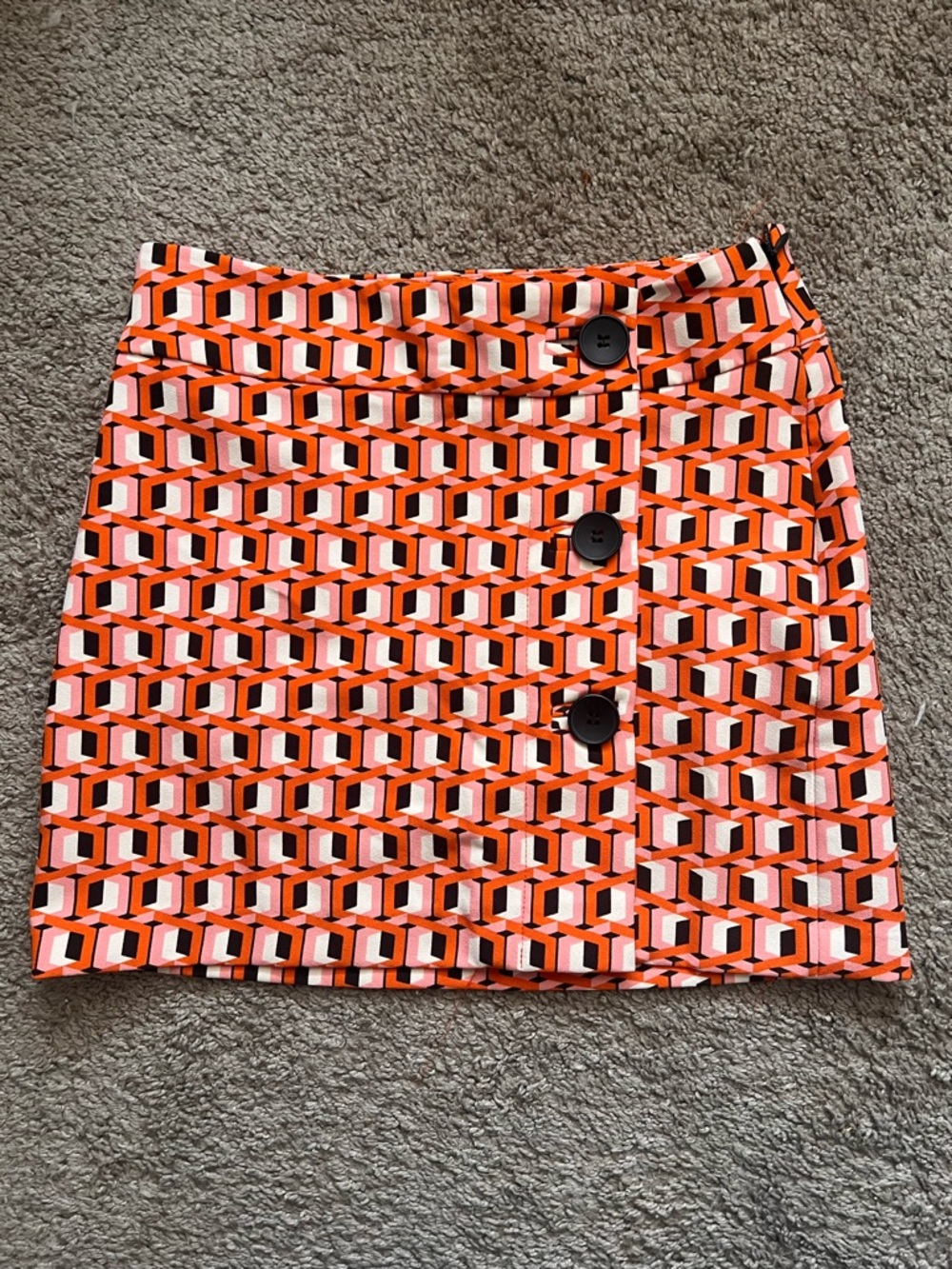 Bershka Geometric Print Mini Skirt XS Orange Pink Retro High Waist Button Detail